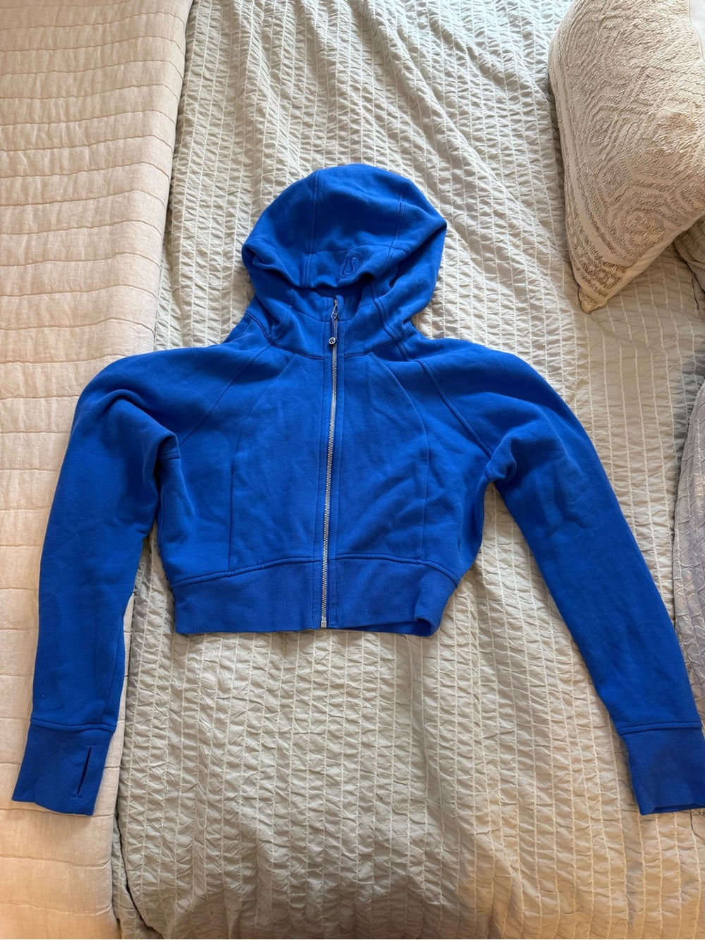 Lululemon Cropped Zip-Up Hoodie in Royal Blue